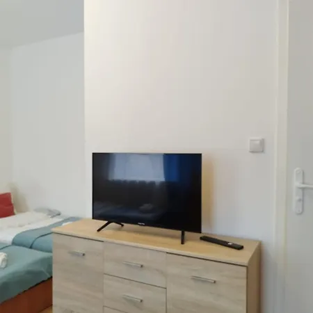 Rum i privatbostad U Jacka Rewal